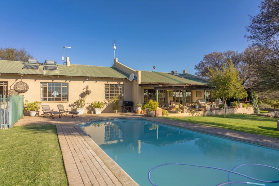 4 Bedroom Property for Sale in Kroonstad Rural Free State